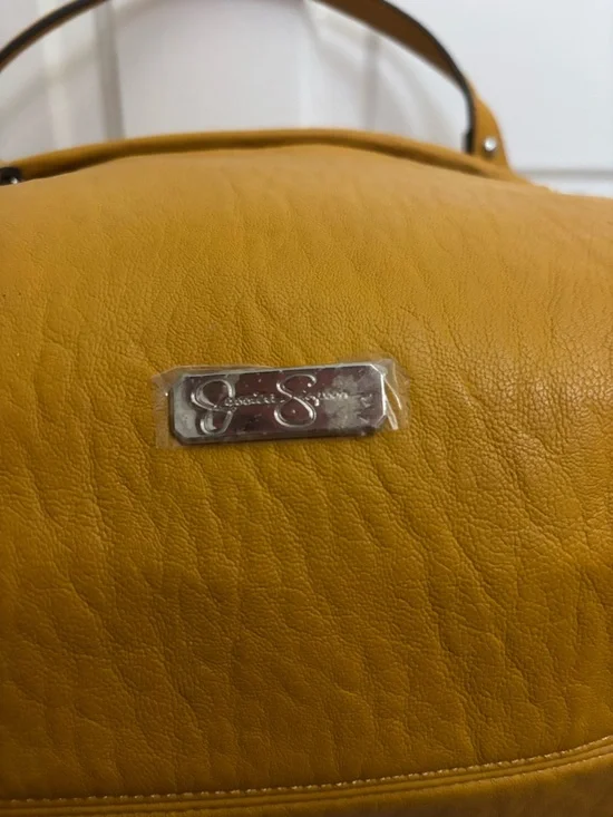 Jessica Simpson mustard hobo bag slouchy shoulder purse boho style - Picture 3 of 8